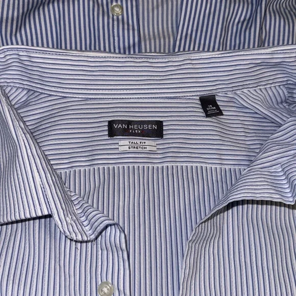 2 Van Heusen Flex Collar Tall 19 dress shirts blue & white - Picture 3 of 7